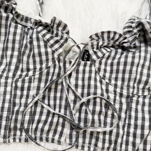 Women Urban Outfitters Out From Under Gingham Tie Front Top in Black White Large - Picture 7 of 7